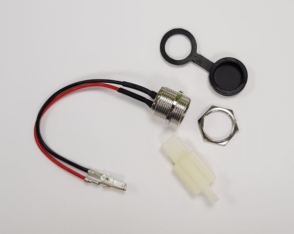 W15128034106 - Razor SX350 charger port