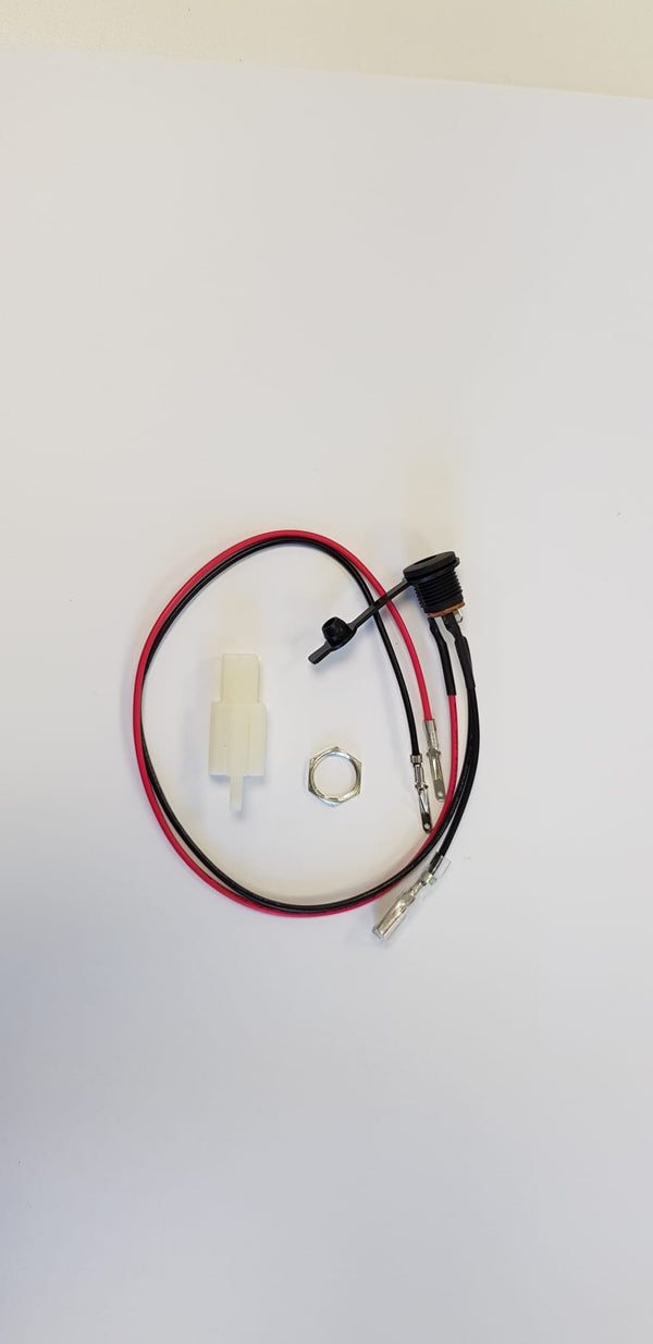 Razor W25143444106-Crazy Cart Shift 2.0 charger port